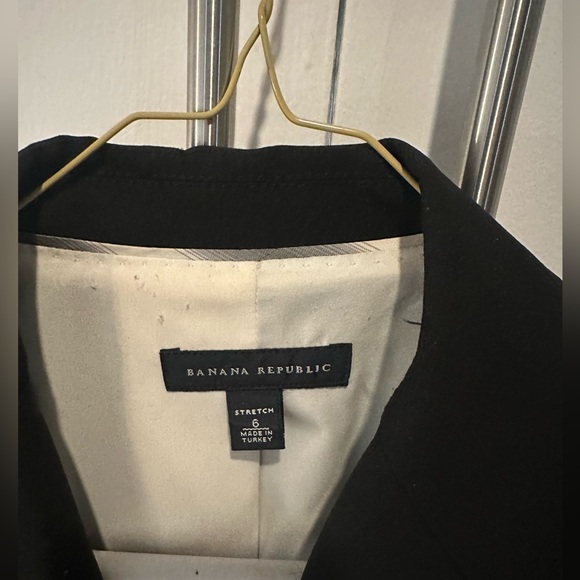 Banana Republic Black Martin Fit Suit Pants. Size 6. - Picture 12 of 15